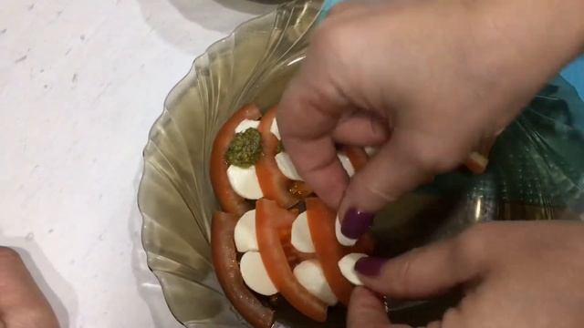 Ужин с Капрезе. смотреть онлайн