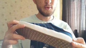 Как разносить кеды из канваса