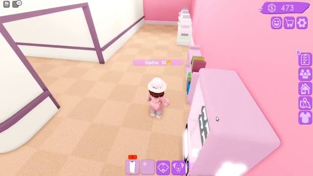 GOING TO SCHOOL! DAISY LEVELING UP?? | Club Roblox Roleplay! | Roblox Series Ep.9