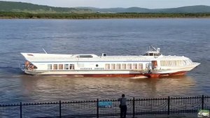 Метеор прибывает из Николаевска-на-Амуре