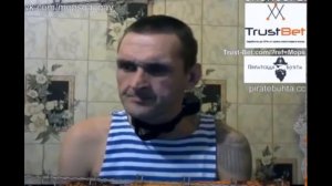 Мопса бьют шокером