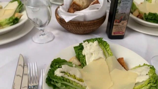 MIAMI VLOG 2021| THE VERSACE MANSION TOUR | смотреть онлайн