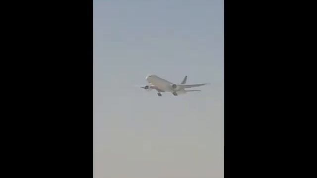 SAUDIA 777-200 LANDING AT DAMASCUS AIRPORT
