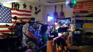 Blue Moon of Kentucky, Bluegrass Song, done country rock style  🎶🎵🎻