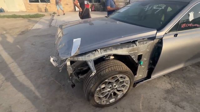 Авто и Дубая l Эмираты l дешевый рынок нового века l миф про авто с печками и подогревом