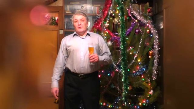 С Новым Годом! Поздравление от "Красной школы"! смотреть онлайн