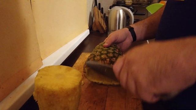 Десерт из ананаса или как быстро и необычно добавить изюминку к праздничному столу смотреть онлайн