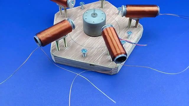 Most Powerful Free Energy Generator Using Screws Copper Coil and Magnet Activity 2020 смотреть онлайн
