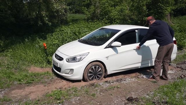 Застрял на новом месте на Оке. Кемпинг и рыбалка в мае. Лещ на сало. смотреть онлайн