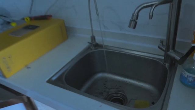 Монтаж фильтров для очистки воды под мойку на примере подмоечной системы PURISETT.