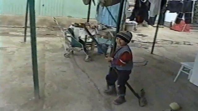 Мальчик наступает на грабли смотреть онлайн