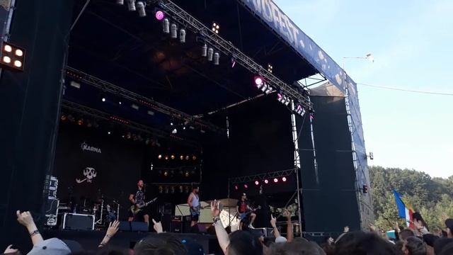 Карна - Залиши (live at Zaxidfest) смотреть онлайн