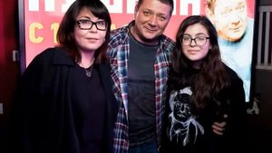 Только посмотрите на третью жену актера Яна Цапника