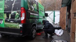 Гайковерт ударный аккумуляторный Greenworks GD24IW400 с бесщеточным двигателем, 24V (арт 3802907)