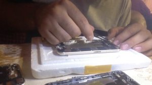 Замена материнской платы на iPhone 6