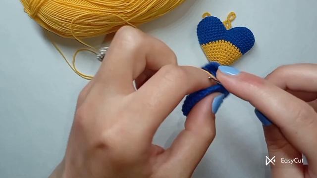 #блогерукраина Мк патріотичного сердечка гачком. Зв'яже навіть новачок