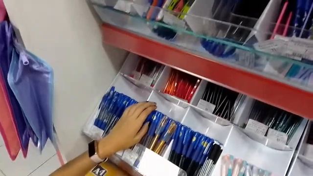 Какую канцелярию можно купить на 150 рублей? смотреть онлайн