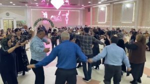 Гр Картас на свадьбе ?