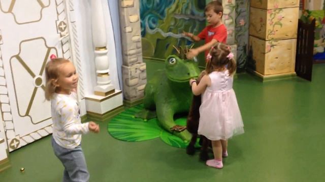 14.07.2016 Сказкин дом, ТРЦ Ривьера смотреть онлайн