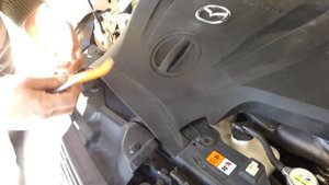 MAZDA CX-7 CX7 UPPER ENGINE COVER REMOVAL REPLACEMENT
