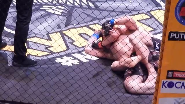 "Битва за Тулу"(ММА) Кирилл Крюков (Москва) - Владимир Осипов (С-Пб) 2 раунд смотреть онлайн