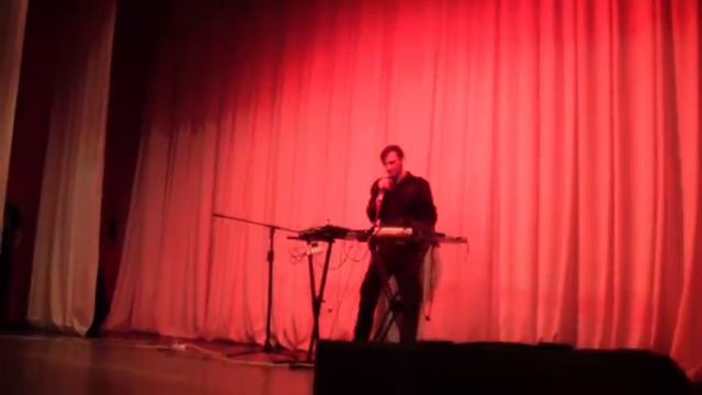 Рэп концерт Миротворцы Часть 1. Состоялся в посёлке Дебин 9 апреля. Оператор Русик Бука.