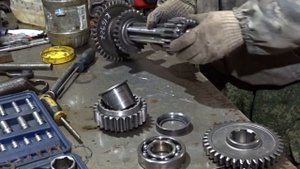 трактор Т 25\/собрал КПП\/все тонкости и подробности