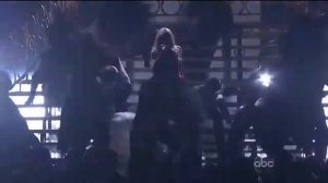 Taylor Swift ~ I Knew You Were Trouble (Live American Music Awards 2012)