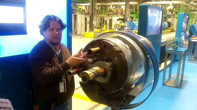 Устройство дипольного магнита LHC смотреть онлайн