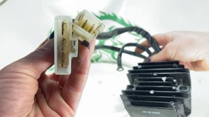 Реле-регулятор KTM 390 DUKE 90111034000