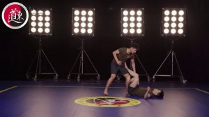 Базовая техника Ушу-саньда. Урок 45. Техника борьбы: Захват ноги с зацепом.