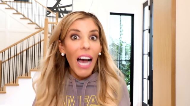 Rebecca's Twin is Missing After Switch Up Battle Royale at Hacker Mansion for 24 Hours смотреть онлайн