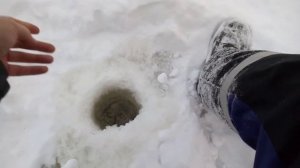 Зимняя рыбалка! Ловля окуня на мармышку  и на балансир!