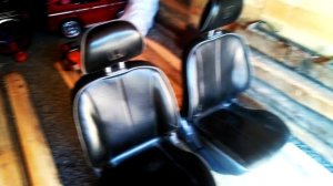 Продаю кожаные сидения от ВАЗ 2109