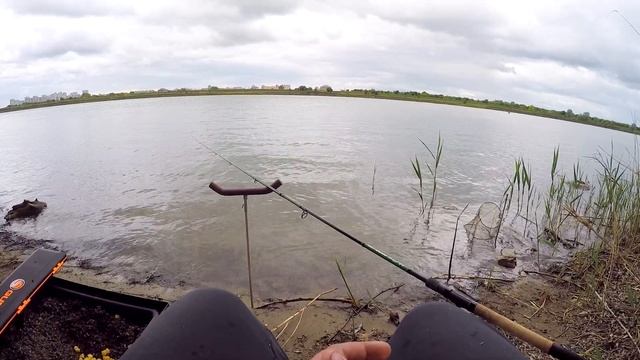 Ловля на фидер. Рыбалка на Кубани. Ловля плотвы смотреть онлайн