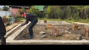 Соседи ХРЮКАЛИ когда увидели наш ленточный фундамент для А-фрейм дома шалаша