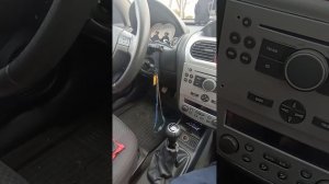 как подтянуть ручник,Опель Корса C, видеоурок.