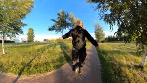 Учимся ездить задом на моноколесе за 5 минут! Крутим Жорой и получаем незабываемые ощущения! Ёрзаем