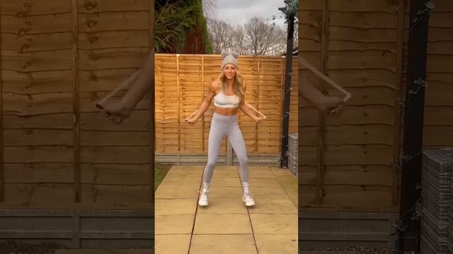 Loved this one ?? choreo by @celina.jumps on IG #jumprope #skipping #dance #footwork