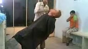 Жесткий прикол в парикмахерской