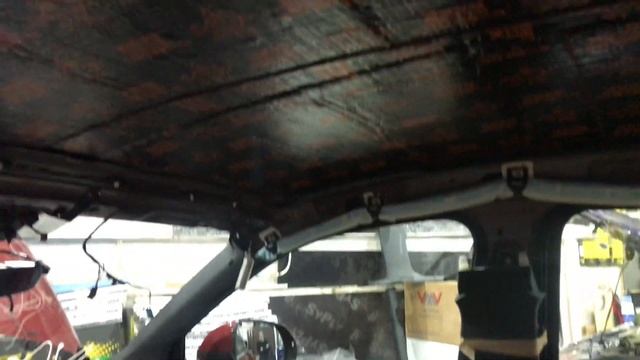 Audi Q5, произвели шумоизоляцию высокого качества, использовали только проверенные материалы смотреть онлайн