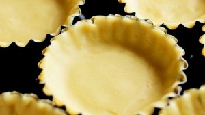 Корзинки с белковым кремом