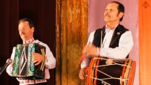 "КУМ ЭРГЕ" ансамбль (Е. Филиппов, Г. Иванов, М. Плотников) / Кужмара куштымо сем.