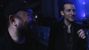 Chester Bennington пытаеться говорить на Русском !