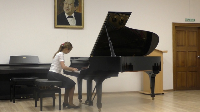 Вероника Синицына (преп Лариса Морозова) смотреть онлайн