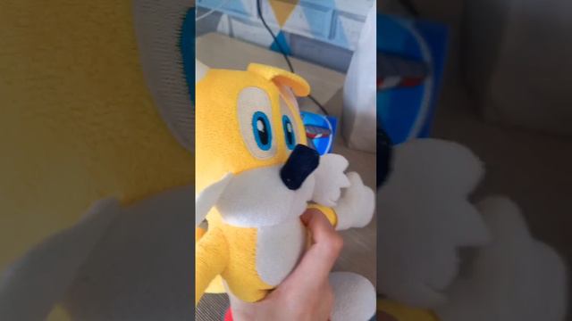 Тейлз пролил воду! и соник вытерео тейлзом😂😂 #sonicthehedgehog #мемы #приколы