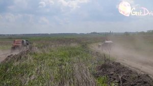 Гонки на багги. Гонки на мини багги. Паралельная гонка. Паралельный заезд. Соревнования багги.