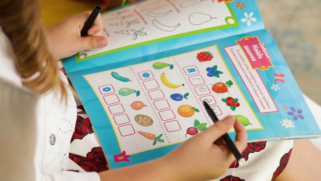 👑Поиграйка с Царевной👑 - Про еду: полезное мороженое, вкусный натюрморт и этикет за столом. смотреть онлайн