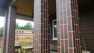 СДНЕМ СТРОИТЕЛЯ!!! КЛИНКЕРНЫЙ КИРПИЧ ВЕРТИКАЛЬНО, А ПОЧЕМУ БЫ И НЕТ!!!