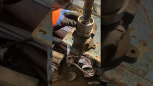 Поворотна муфта для ручного гідробуріння